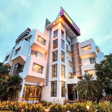 Click Hotel 纳西克 外观 照片