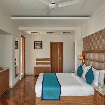 Click Hotel 纳西克 外观 照片