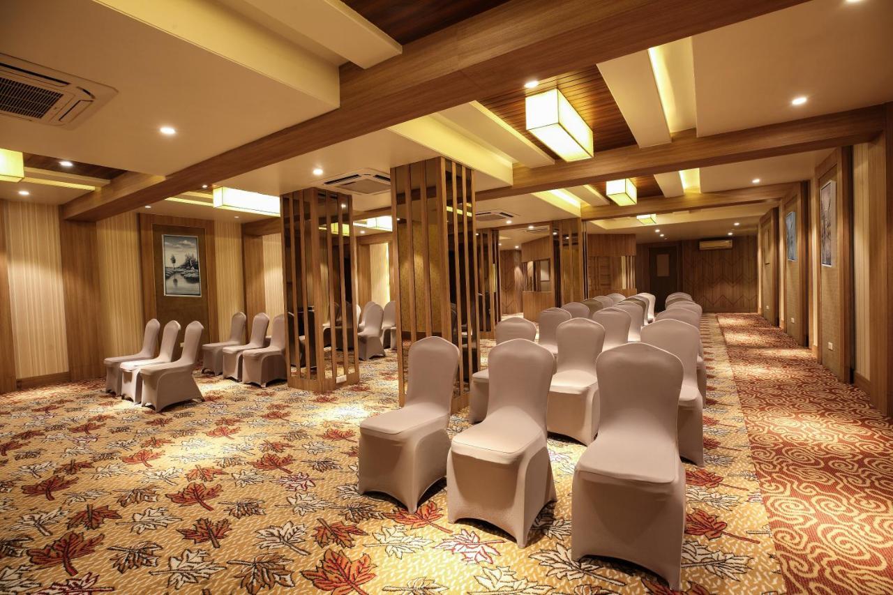 Click Hotel 纳西克 外观 照片