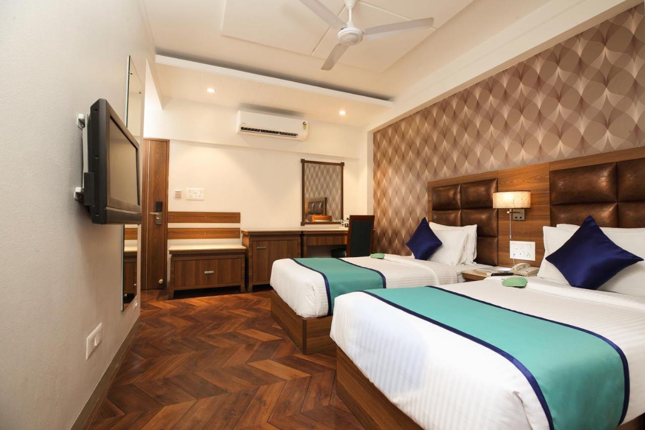 Click Hotel 纳西克 外观 照片