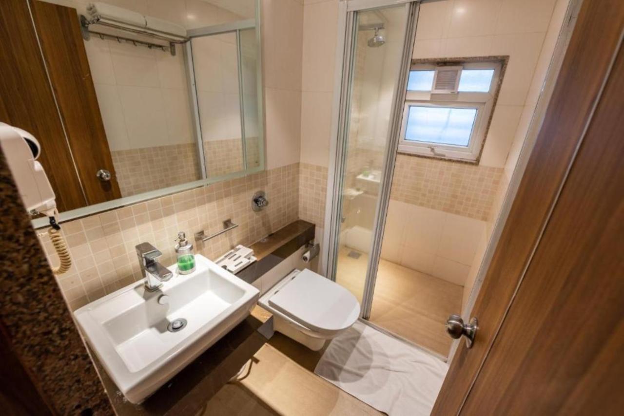 Click Hotel 纳西克 外观 照片