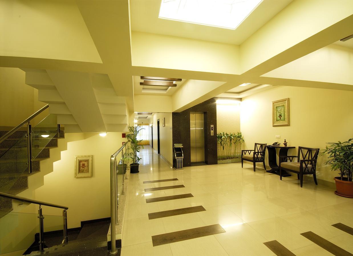 Click Hotel 纳西克 外观 照片