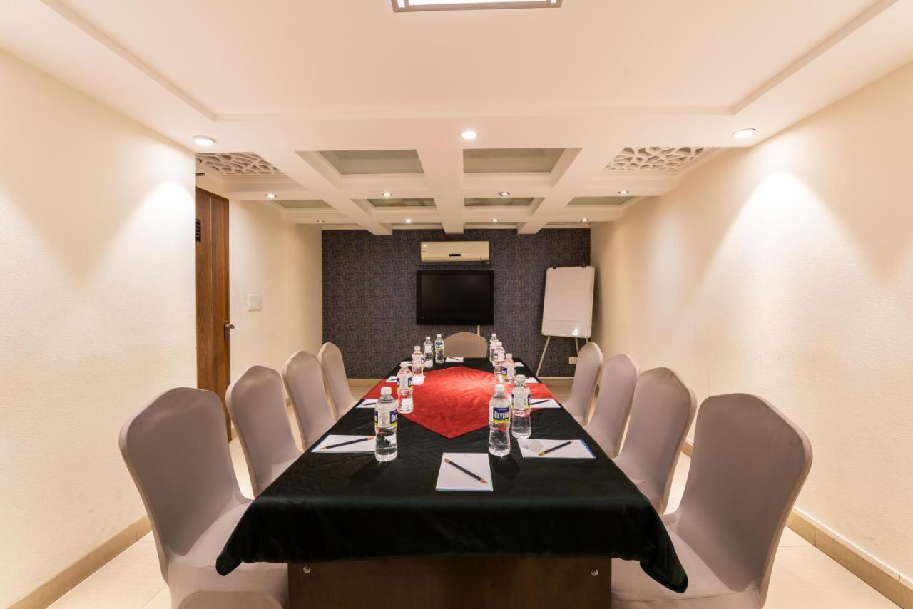 Click Hotel 纳西克 外观 照片