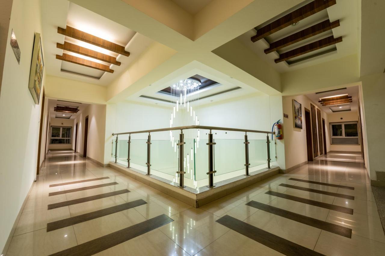Click Hotel 纳西克 外观 照片