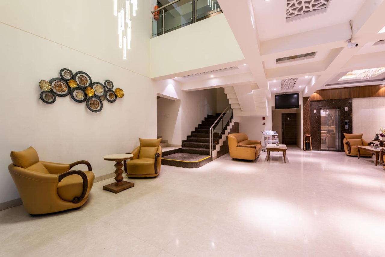 Click Hotel 纳西克 外观 照片